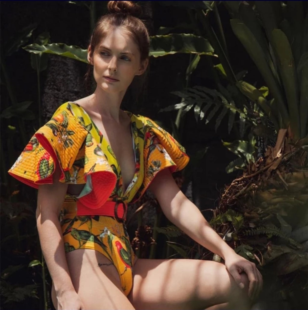 Swimsuit 2021 Estampado Con Volantes y Cinturón